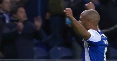 Yacine Brahimi champion du portugal avec le FC Porto et Feghouli passeur décisif avec le Galatasaray Yacine Brahimi champion du portugal avec le FC Porto et Feghouli passeur décisif avec le Galatasaray