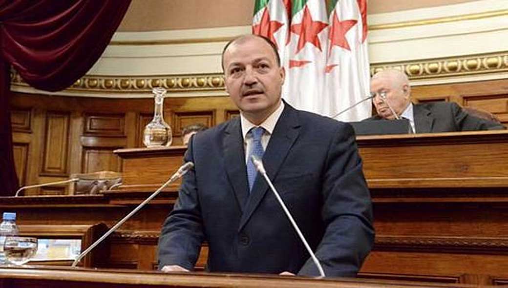 Equipe d’algérie : Le ministre Hattab lâche le sélectionneur national Rabah Madjer