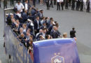 France : les champions du monde paradent sur les Champs-Elysées