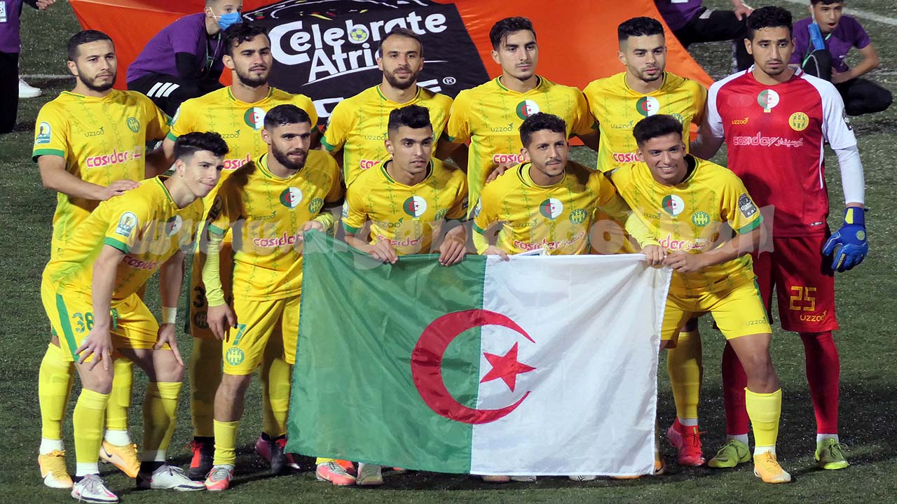 Finale Coupe de la Confédération : La JSKabylie et le Raja Casablanca  sanctionnés par la CAF