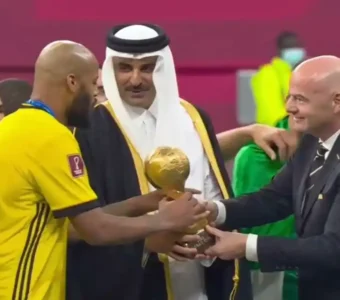 Remise Trophée Algérie coupe arabe fifa