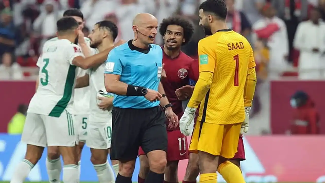 Coupe ARABE FIFA : Qatar – Algérie (1-2) , les Verts rejoignent la Tunisie en Finale- Vidéo