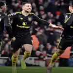 Premier League : Manchester United crée l’exploit à l’Emirates face au leader Arsenal – Vidéo